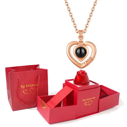 HotRose Conjunto con collar “te amo el 100 idiomas” en caja de rosa ascendente - [PROMOCIÓN DISPONIBLE SOLO HOY]
